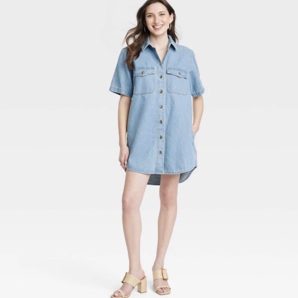 Universal Thread Women's Light Wash Denim Short Sleeve Shirtdress small nwt